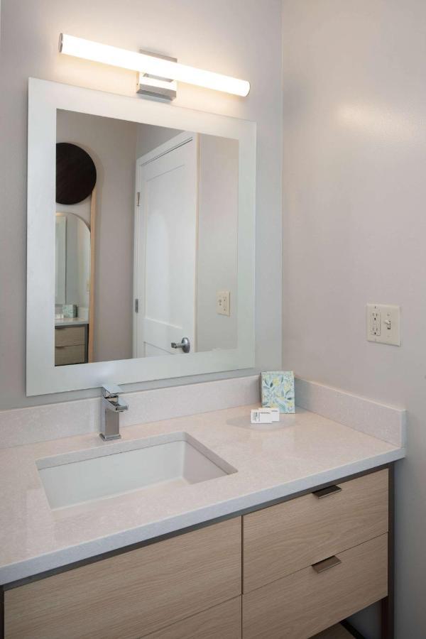 Sonesta Simply Suites Falls Church Exterior foto